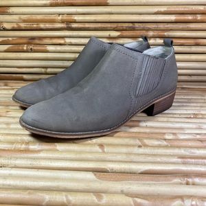 BP Ankle Booties Tan Leather Womens Size 10